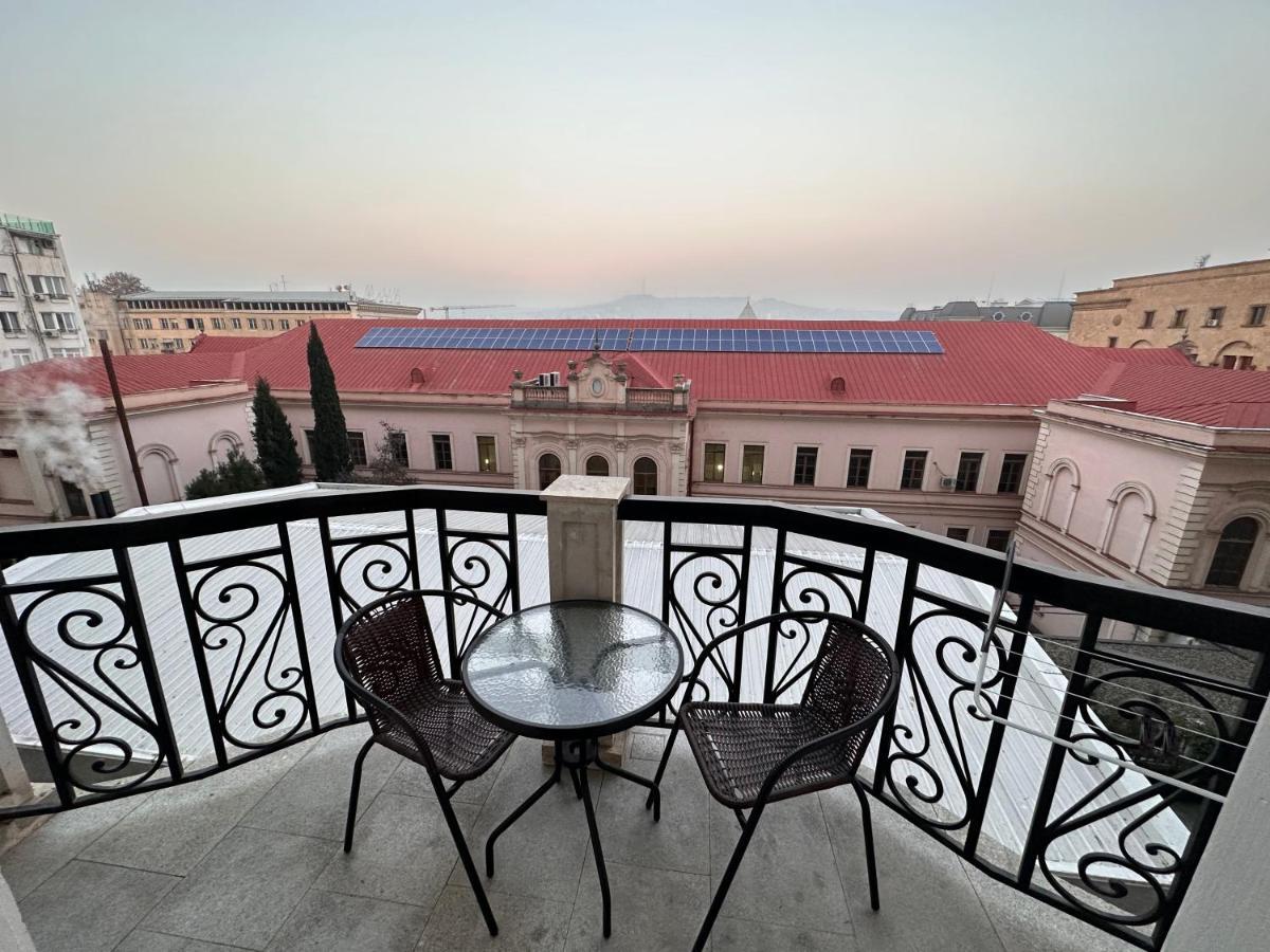 Apartment In Downtown "Rustaveli Residence" Tbilisi Luaran gambar
